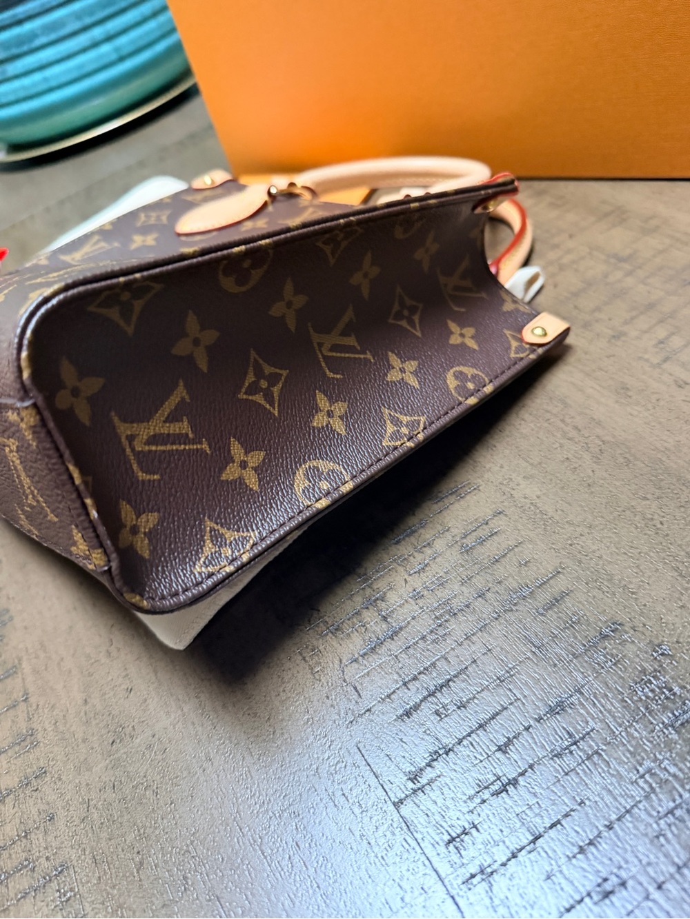 Authentic Louis Vuitton Sac Plat bb - Picture 14 of 16